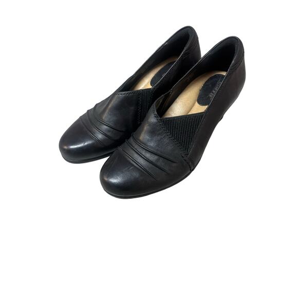 Earth Daytriper Black Leather Loafer Heels - Size 6.5 - Picture 1 of 10